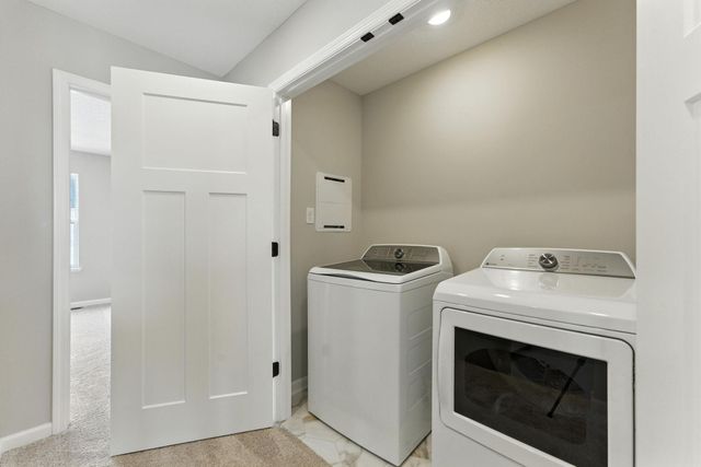 10377 Birchwood Circle, Victoria, MN 55318