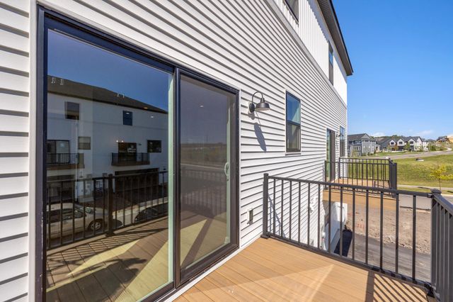 10377 Birchwood Circle, Victoria, MN 55318