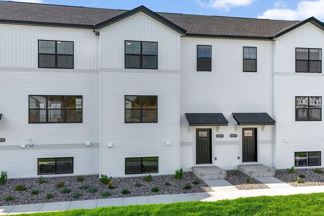 10377 Birchwood Circle, Victoria, MN 55318