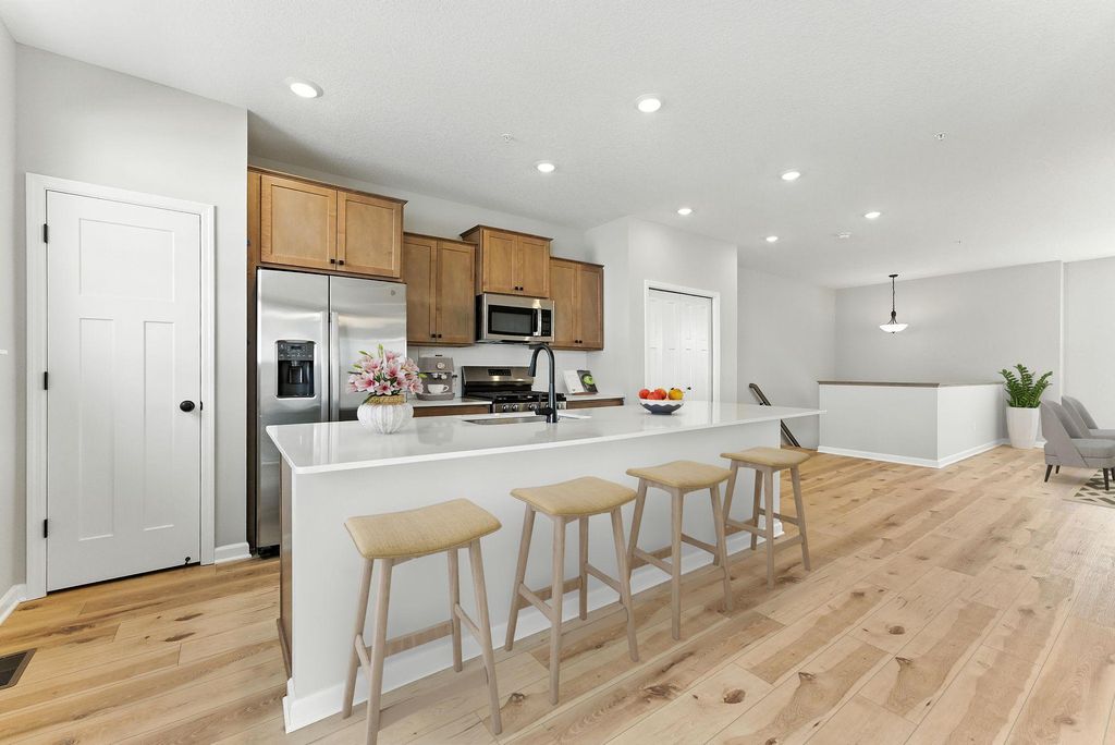 10377 Birchwood Circle, Victoria, MN 55318