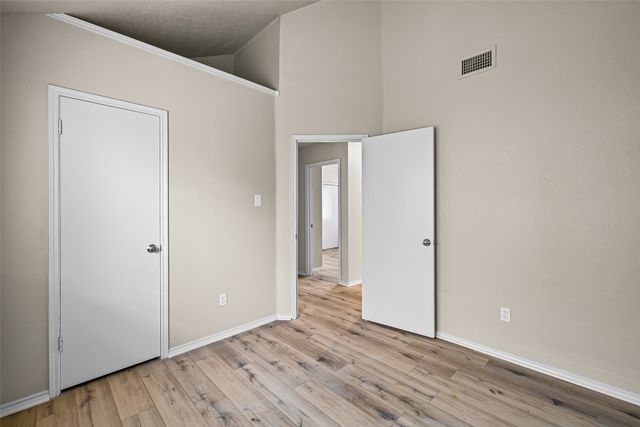 8404 Ohara Lane, Fort Worth, TX 76123