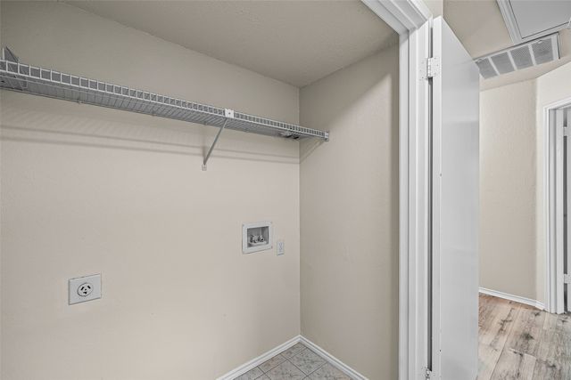 8404 Ohara Lane, Fort Worth, TX 76123