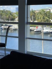 601 Three Islands Blvd 404, Hallandale Beach, FL 33009
