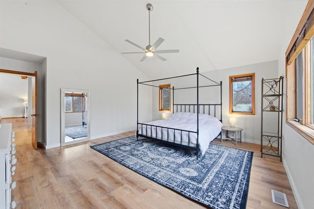 2459 N Plumthicket Ct, Wichita, KS 67226