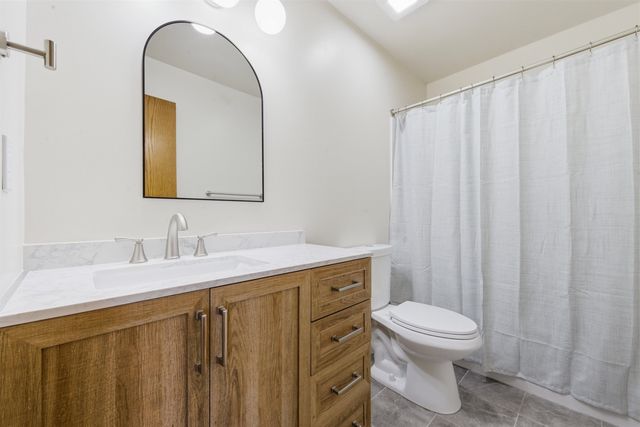 2459 N Plumthicket Ct, Wichita, KS 67226