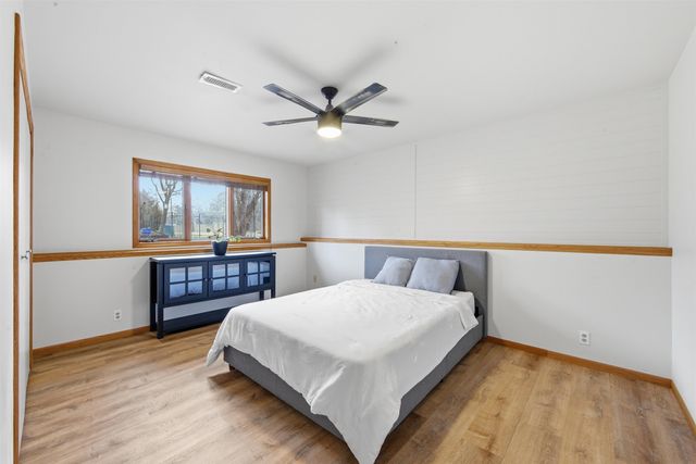 2459 N Plumthicket Ct, Wichita, KS 67226