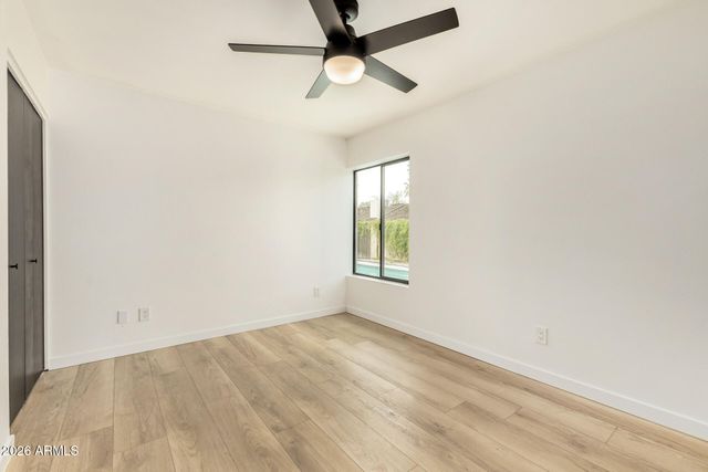 102 W ECHO Lane, Phoenix, AZ 85021