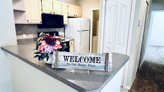 1375 LAKE SHADOW CIRCLE 11203, Maitland, FL 32751