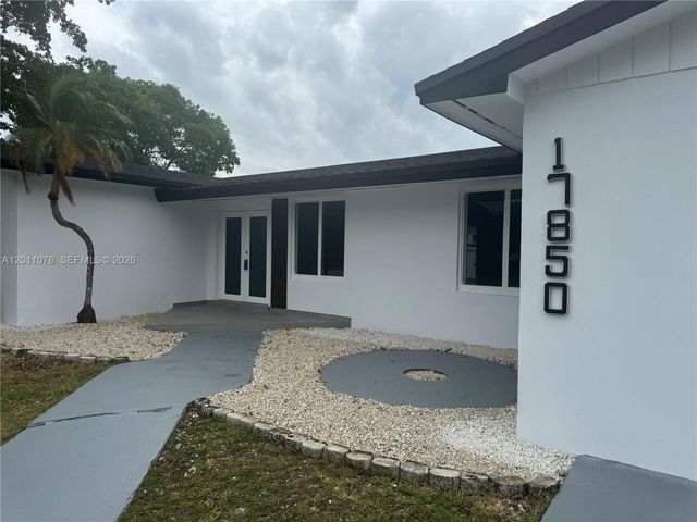 17850 SW 112th Avenue, Miami, FL 33157