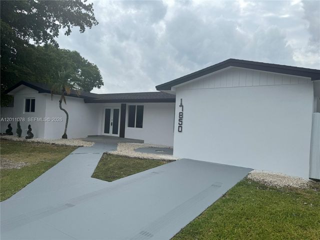 17850 SW 112th Avenue, Miami, FL 33157