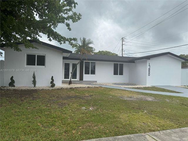 17850 SW 112th Avenue, Miami, FL 33157