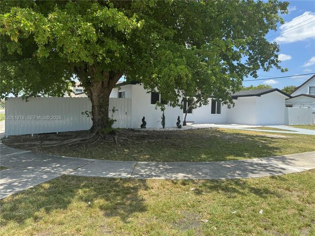 17850 SW 112th Avenue, Miami, FL 33157