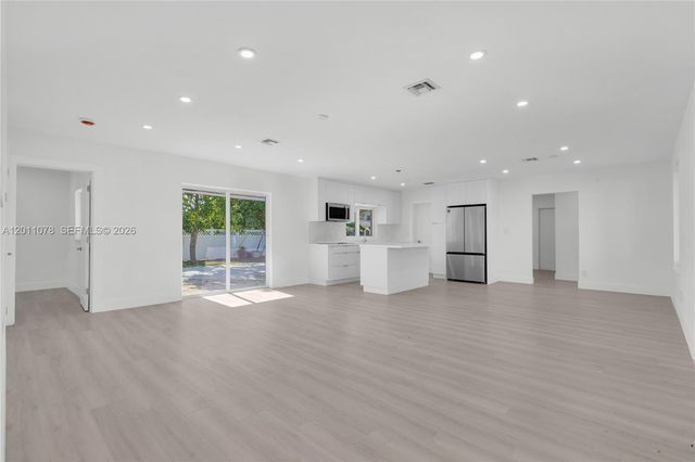 17850 SW 112th Avenue, Miami, FL 33157