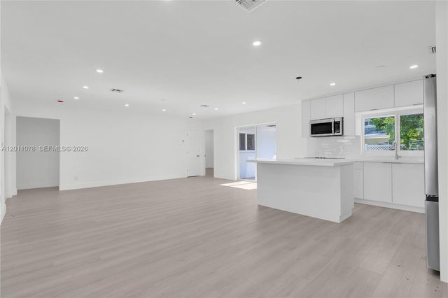 17850 SW 112th Avenue, Miami, FL 33157