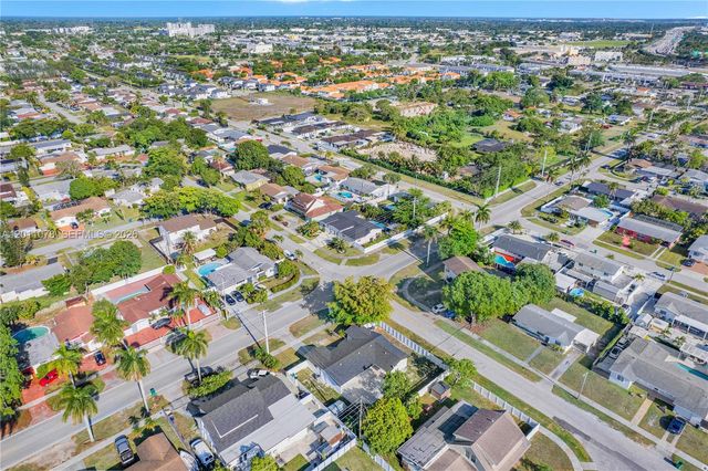 17850 SW 112th Avenue, Miami, FL 33157