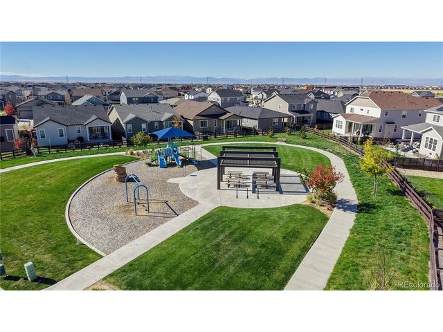 26 S Undergrove St, Aurora, CO 80018