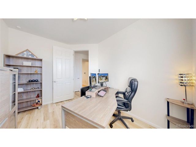 26 S Undergrove St, Aurora, CO 80018