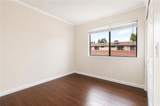 122 E Merrill, Rialto, CA 92376