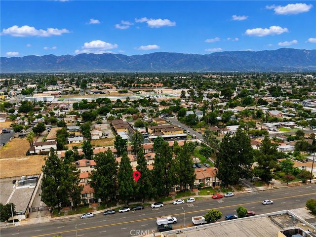 122 E Merrill, Rialto, CA 92376