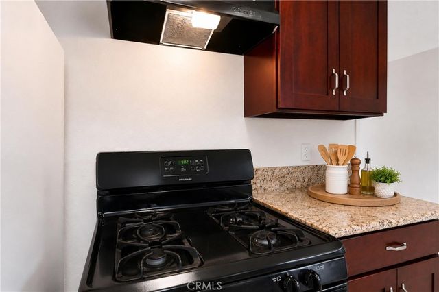 122 E Merrill, Rialto, CA 92376
