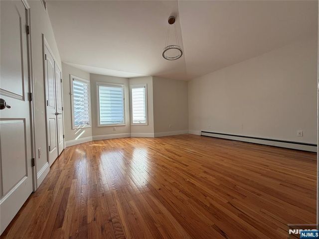 48 Henry Avenue A, Palisades Park, NJ 07650