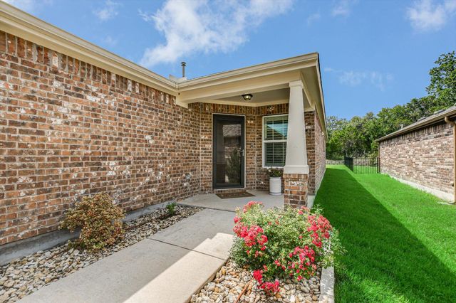 231 Hobby ST, Georgetown, TX 78633