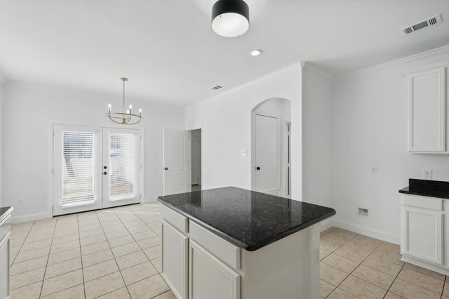 924 Charleston Lane, Savannah, TX 76227