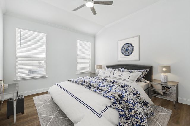 924 Charleston Lane, Savannah, TX 76227