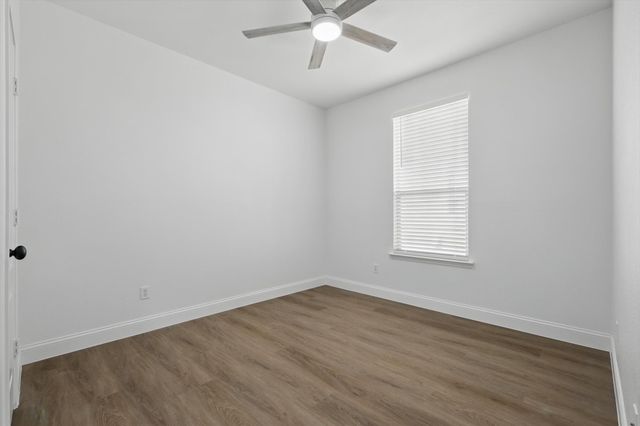 924 Charleston Lane, Savannah, TX 76227