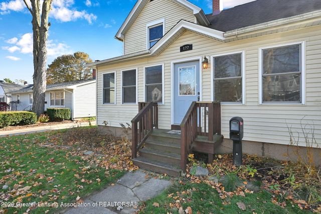 122 E Shaw Street, Charlotte, MI 48813