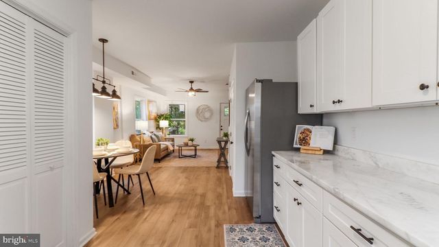 5220 BLAINE ST NE, Washington, DC 20019