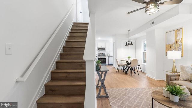 5220 BLAINE ST NE, Washington, DC 20019