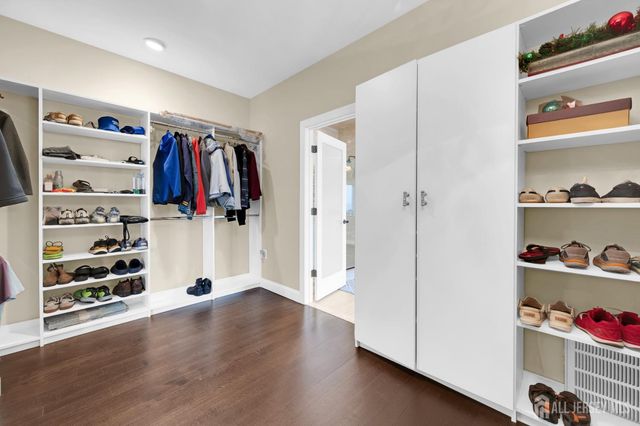 1828 Cable Drive, Toms River, NJ 08753