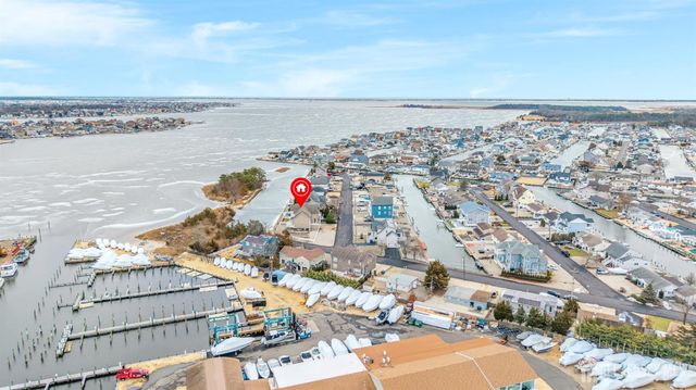 1828 Cable Drive, Toms River, NJ 08753