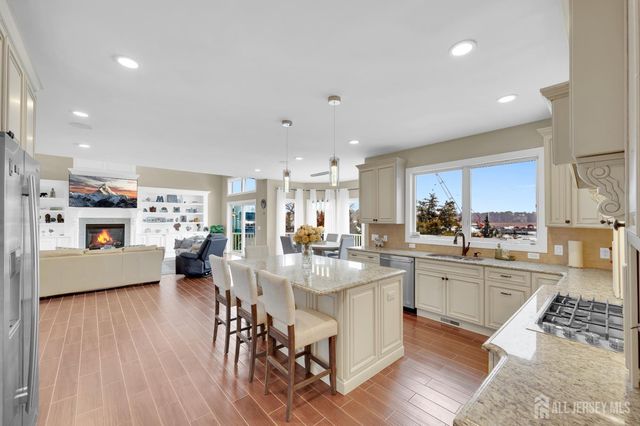 1828 Cable Drive, Toms River, NJ 08753