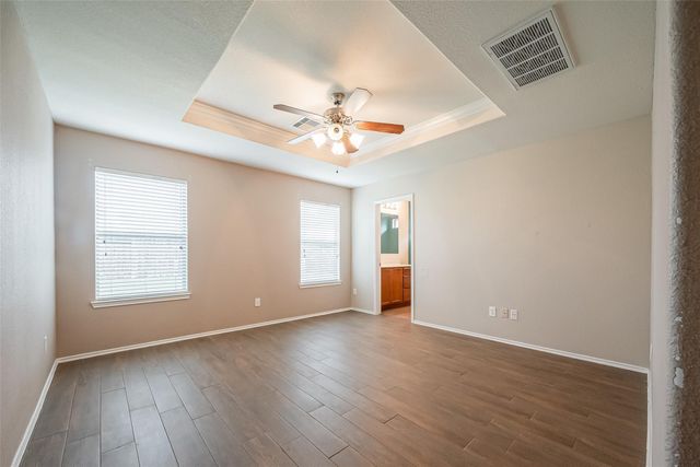 5822 Camelia Evergreen Lane, Richmond, TX 77407