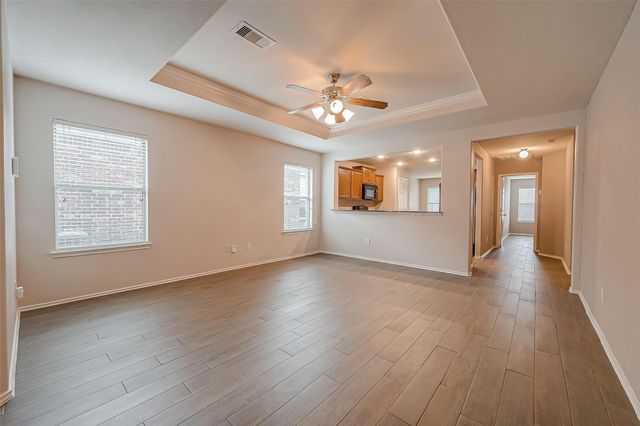 5822 Camelia Evergreen Lane, Richmond, TX 77407