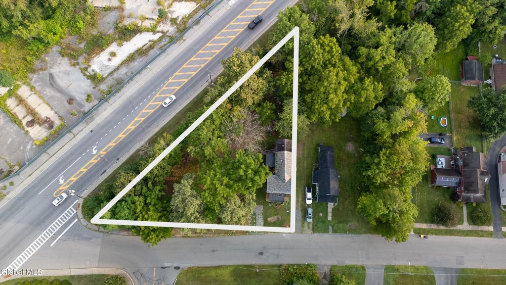 35 Union Street, Ballston Spa, NY 12020