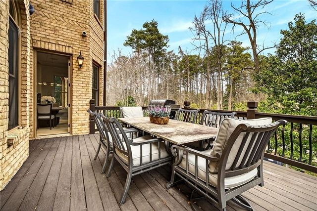 2015 Shaudi Lane, Atlanta, GA 30345