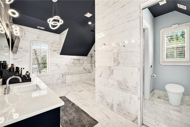 2015 Shaudi Lane, Atlanta, GA 30345