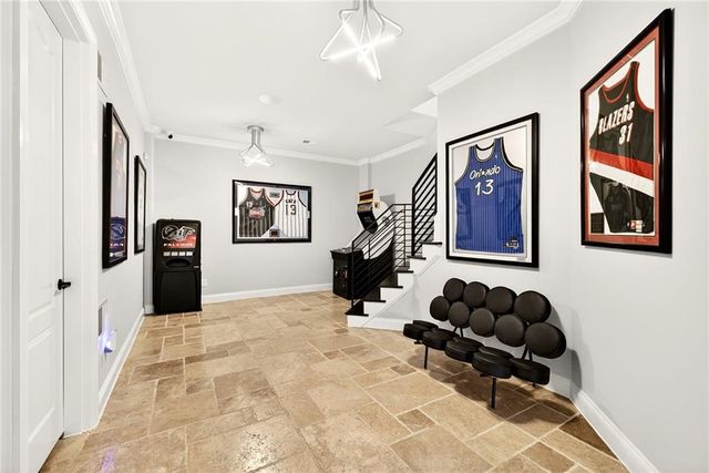 2015 Shaudi Lane, Atlanta, GA 30345