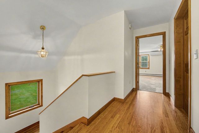 35 Cook Rd, Southampton, MA 01073