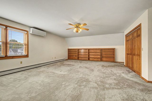 35 Cook Rd, Southampton, MA 01073