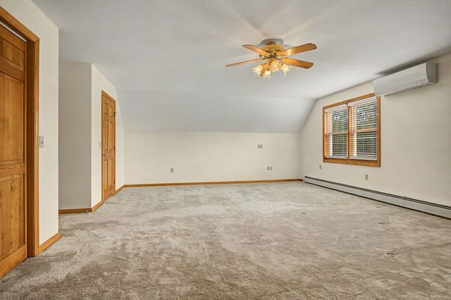 35 Cook Rd, Southampton, MA 01073