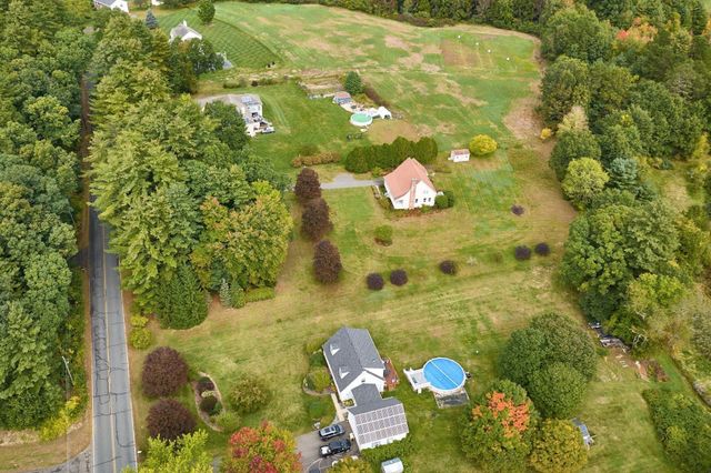 35 Cook Rd, Southampton, MA 01073