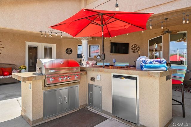 8289 Alta Mesa Road, Oak Hills, CA 92344