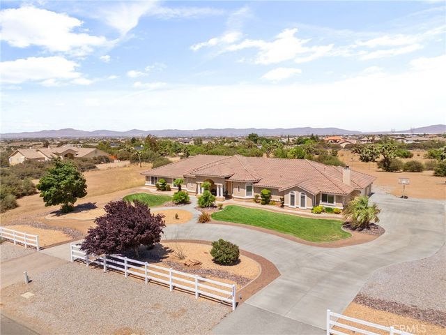 8289 Alta Mesa Road, Oak Hills, CA 92344