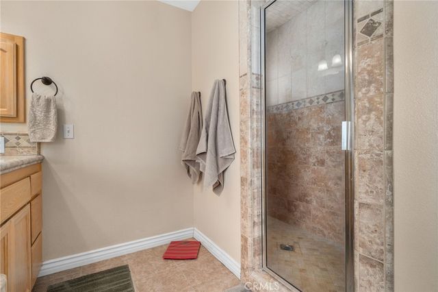 8289 Alta Mesa Road, Oak Hills, CA 92344