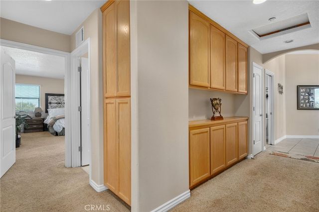 8289 Alta Mesa Road, Oak Hills, CA 92344