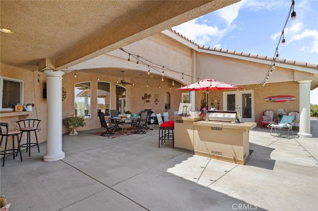 8289 Alta Mesa Road, Oak Hills, CA 92344